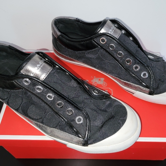 Coach Felix Women's Running Shoe Size 7 M ON SALE NOW - Picture 3 of 6